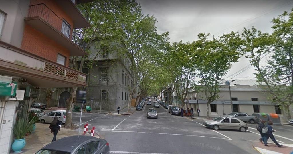 Venta apartamento monoambiente Glosker Cordón 104