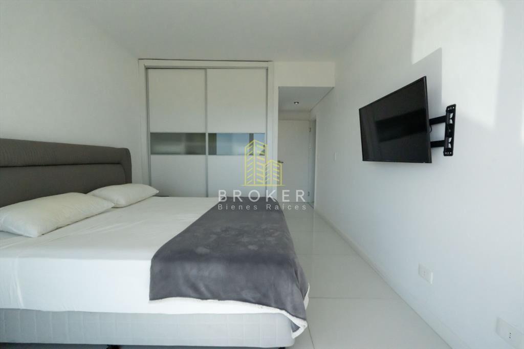 Apartamento en Venta 3 dormitorios con Vista al
