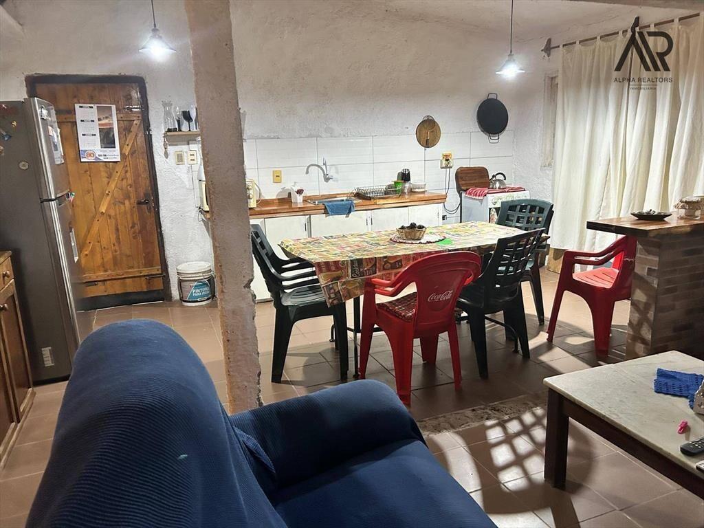Casa en Venta c/ Cochera en Aguas Dulces. 3 dormitorios....