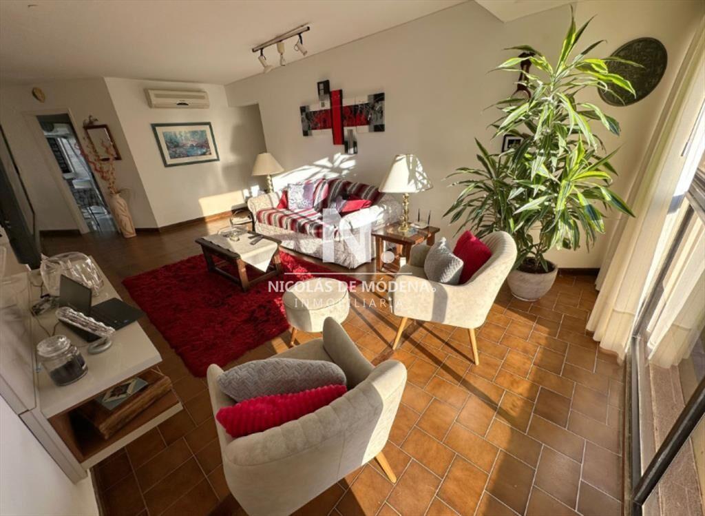 Vende Apartamento frente al mar en Brava, Punta 2