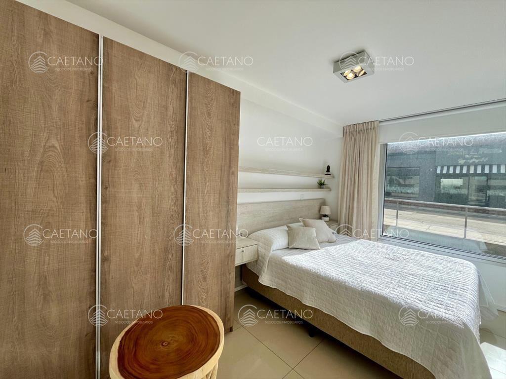 Alquiler temporal apartamento 1 dormitorio. Punta