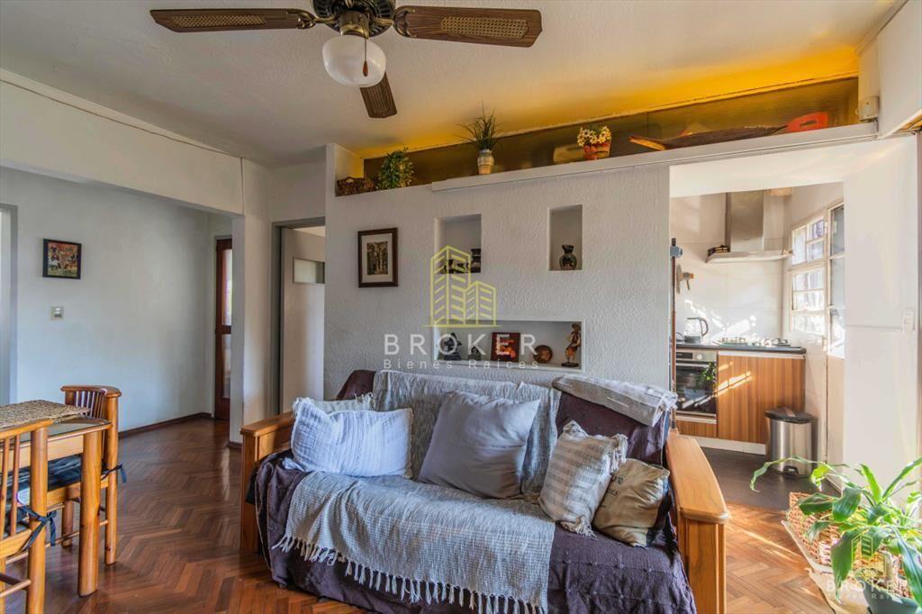 VENTA CASA MALVIN 4 DORMITORIOS PH DE ALTOS