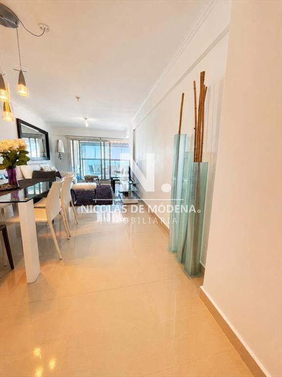 En venta apartamento de 2 dormitorios en Miami