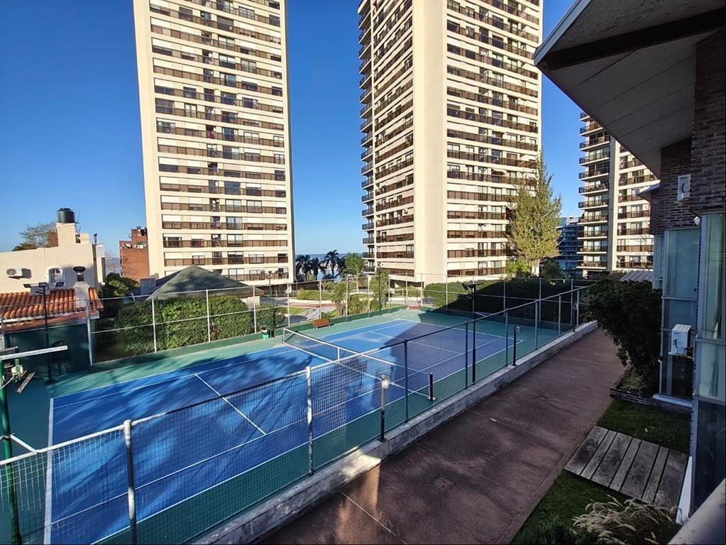 ALQUILER Apartamento tipo Loft de 98m2 en Puerto del Buceo
