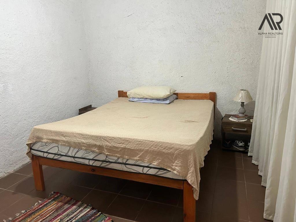 Casa en Venta c/ Cochera en Aguas Dulces. 3 dormitorios....