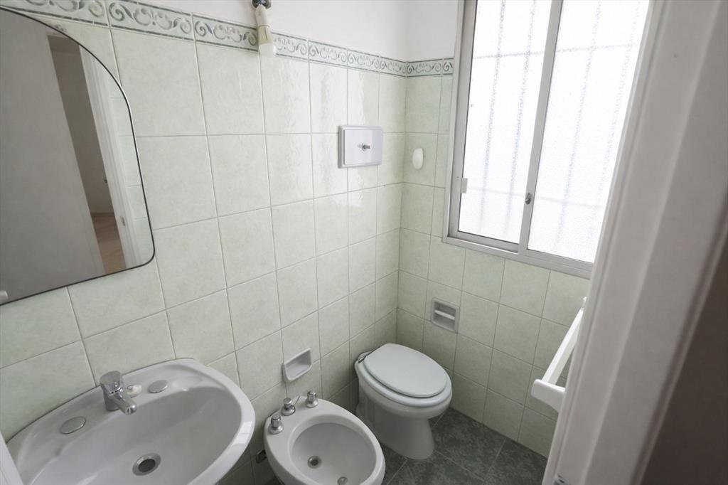Venta de Apartamento 3 dormitorios en Pocitos 3 cuadras de