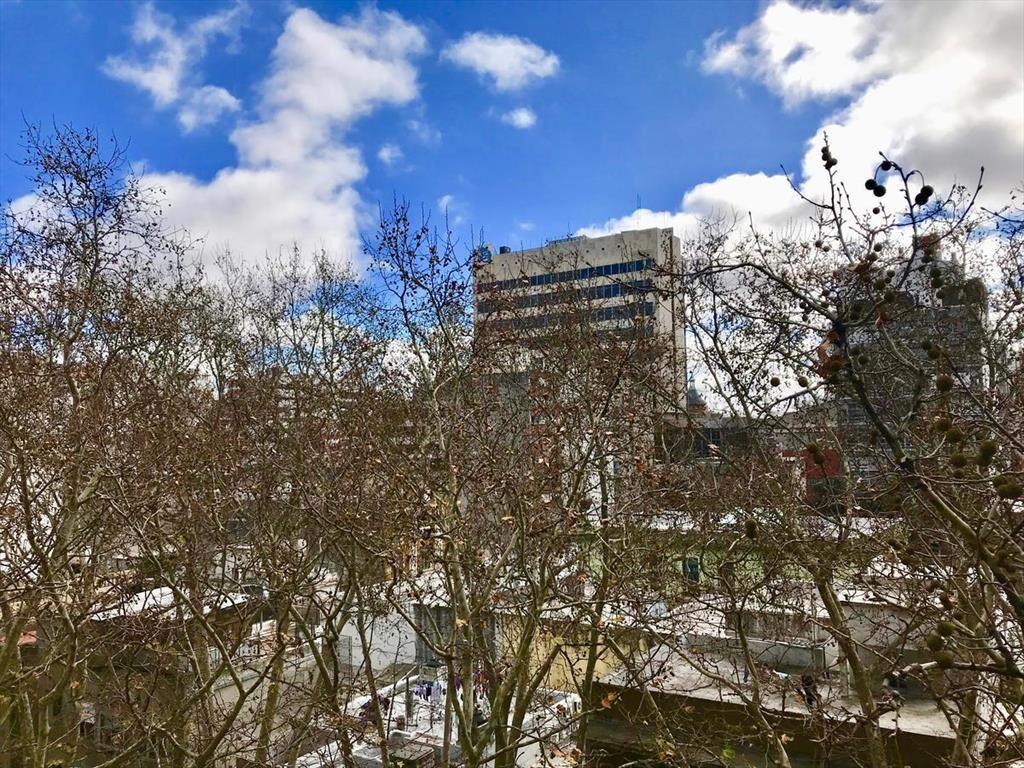 Venta Apartamento 2 dormitorios y amplio garaje - Cordón Mo