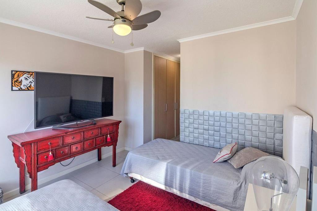 Venta apartamento 3 dormitorios zona Brava