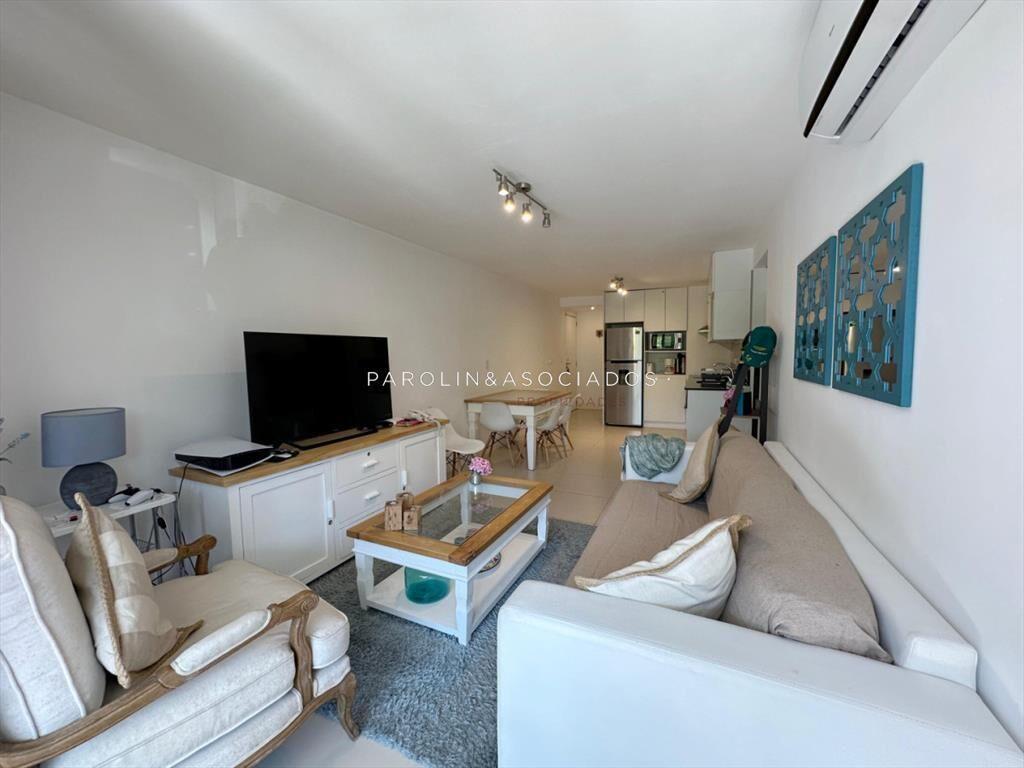 Departamento en Venta en Edificio Unique, Punta