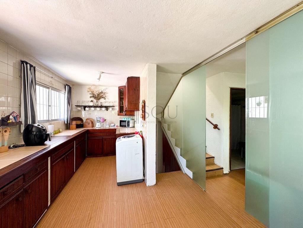 Venta Casa 6 Dormitorios Barrio Cantegril Punta Del Este