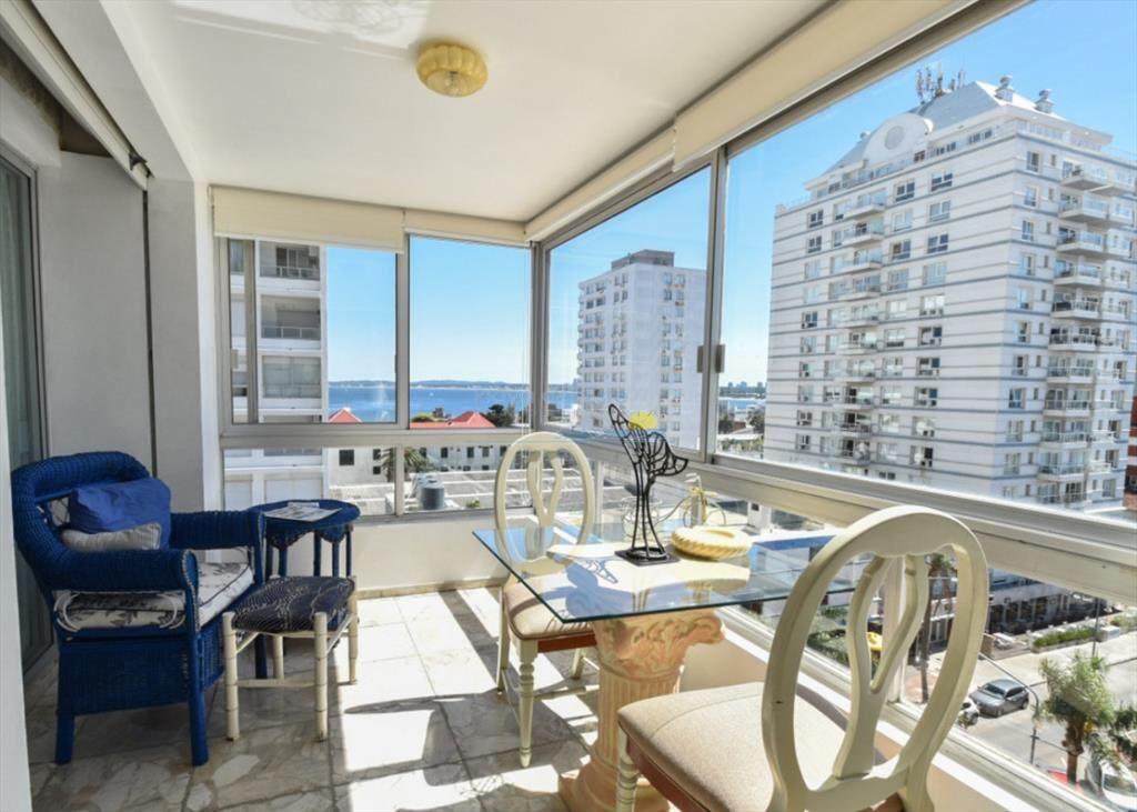 Apartamento en venta de 2 dormitorios . Reciclado