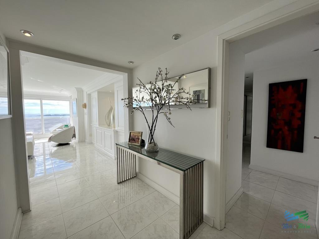 DIVINO IMPECABLE CON SERVICIOS