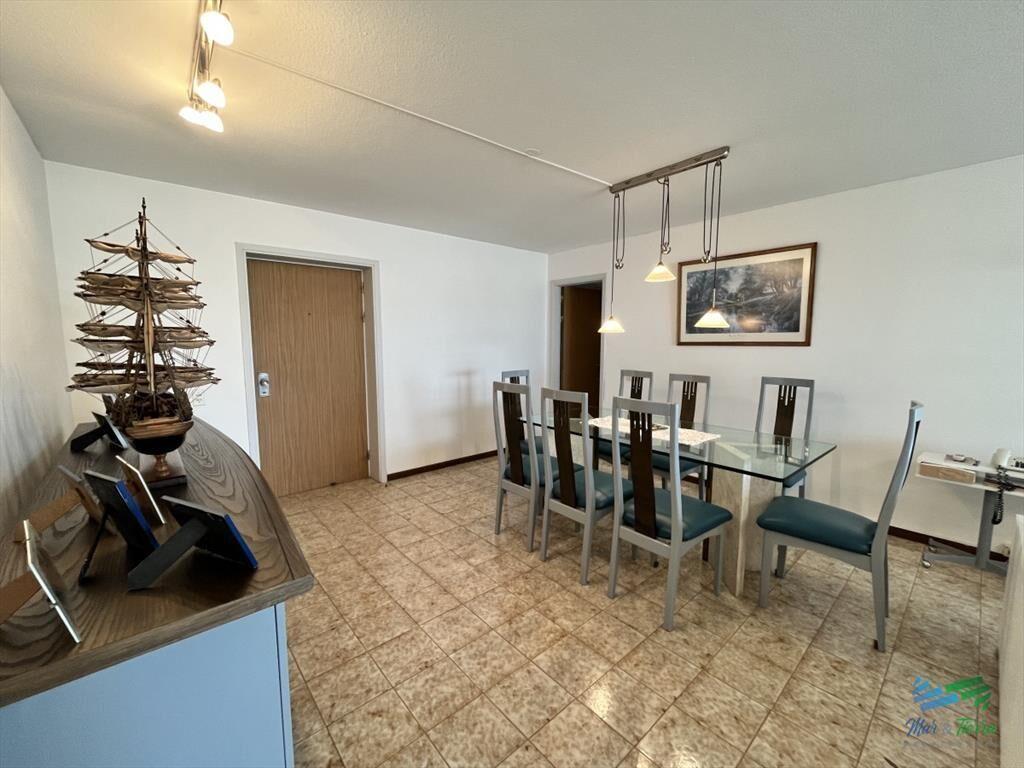 En venta apartamento 3 dormitorios 2 baños en
