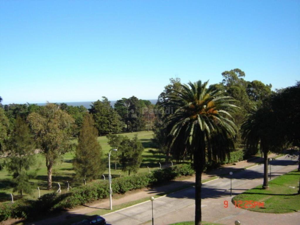 PARODI VENTA APARTAMENTO GOLF PUNTA CARRETAS 3 DORMITORIOS