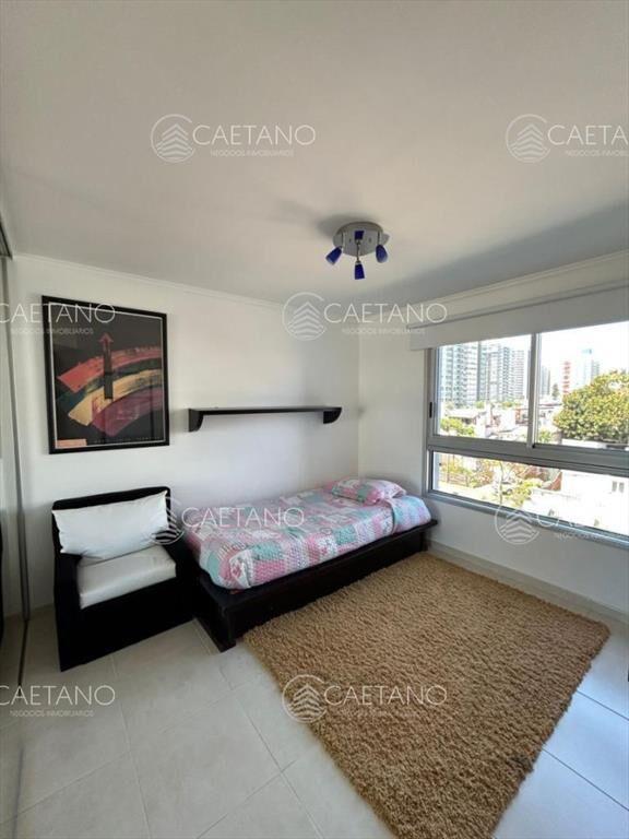 Apartamento en Mansa, 3 dormitorios alquiler