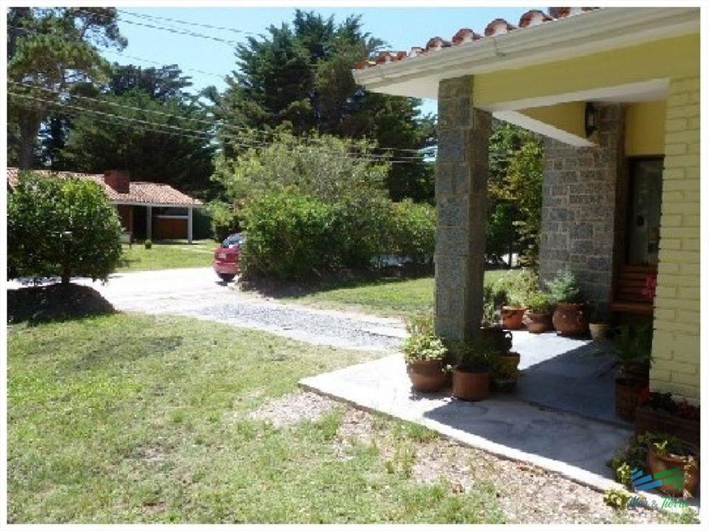Vendo casa 4 dormitorios en playa mansa, Punta