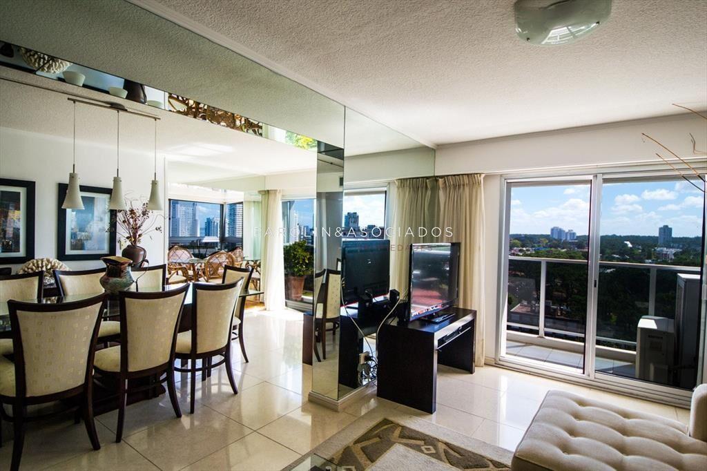 Apartamento en venta de 3 dormitorios en de Punta