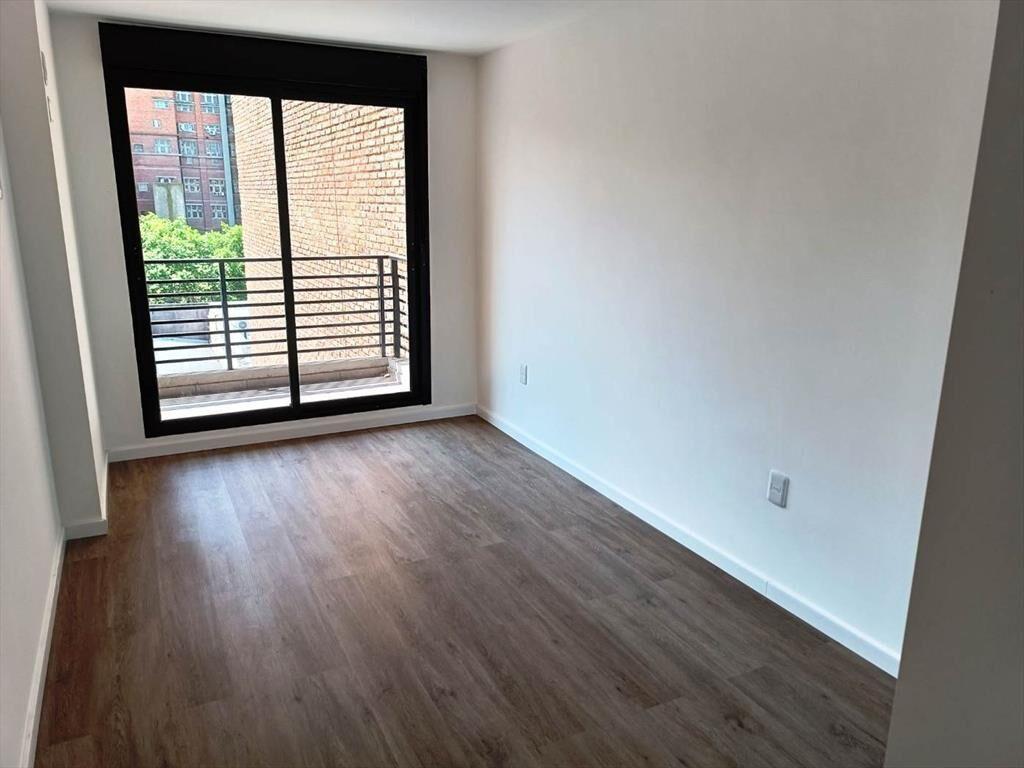 VENTA APARTAMENTO A ESTRENAR 1 DORM CON RENTA