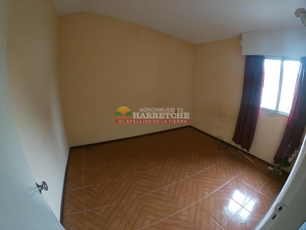 Casa en dos niveles venta Progreso, 3 parrillero,