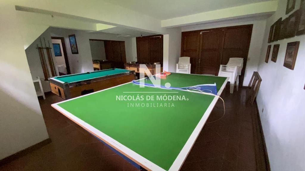 Vende casa en pinares de 4 dormitorios en Punta
