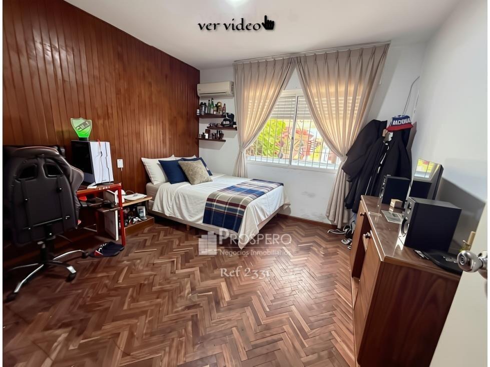 2331/1/P venta casa 4 dorm,la blanqueada patio coch varios a