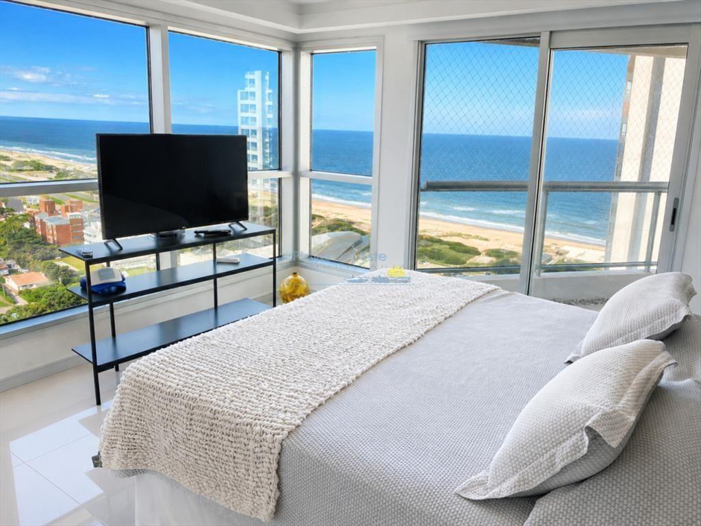 Venta de gran apartamento de 3 dormitorios con en