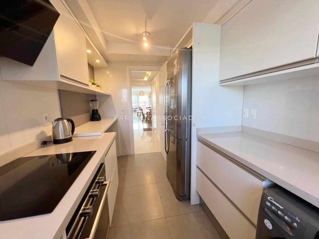Apartamento en venta de 2 dormitorios en Miami