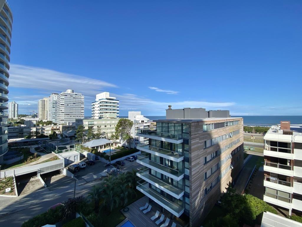 VENTA APARTAMENTO DE 3 DORMITORIOS MAS SOL Y I