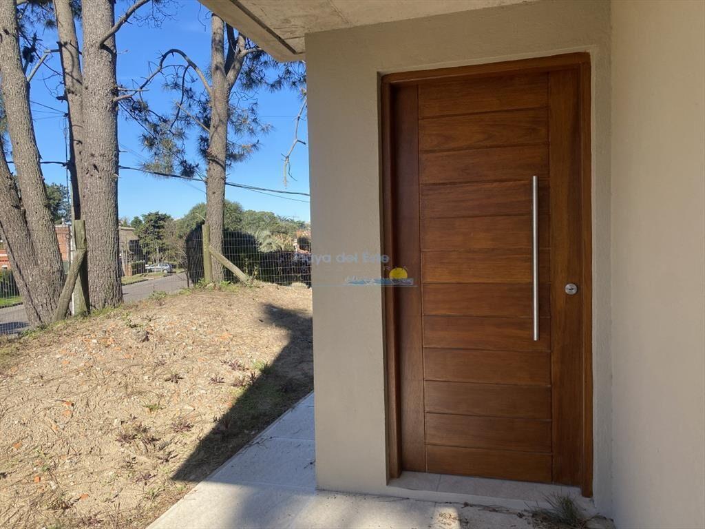 Moderna casa de 3 dormitorios en Pinares