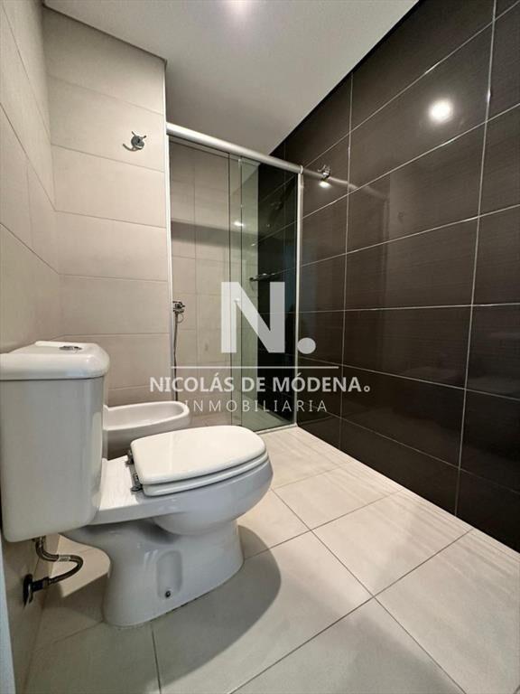 Departamento de 2 dormitorios en venta en Torre