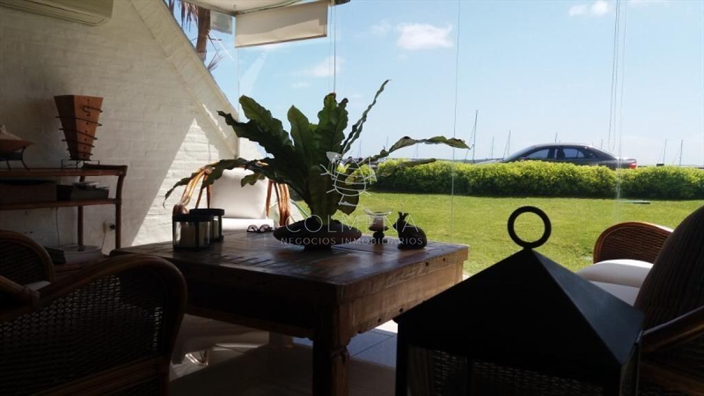 Apartamento en muy buena ubicacion, de 3 dor, 3