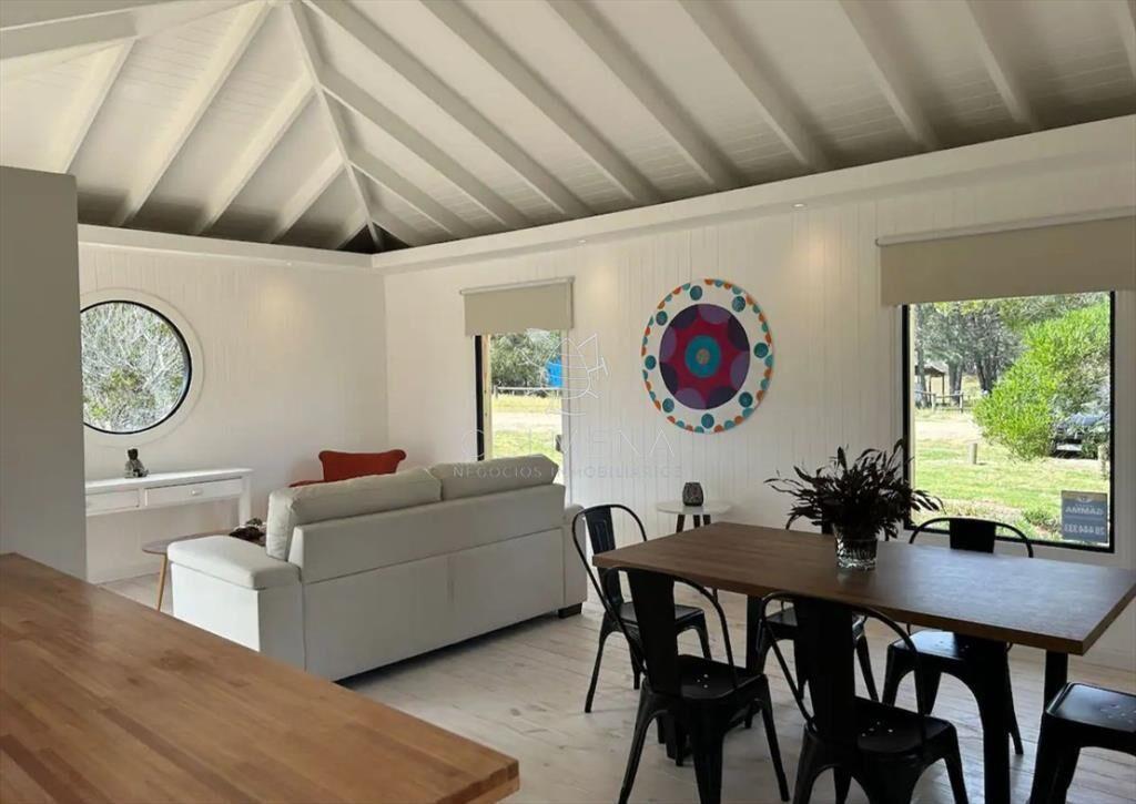 CASA EN VENTA. EN ARENAS DE JOSÃ? IGNACIO