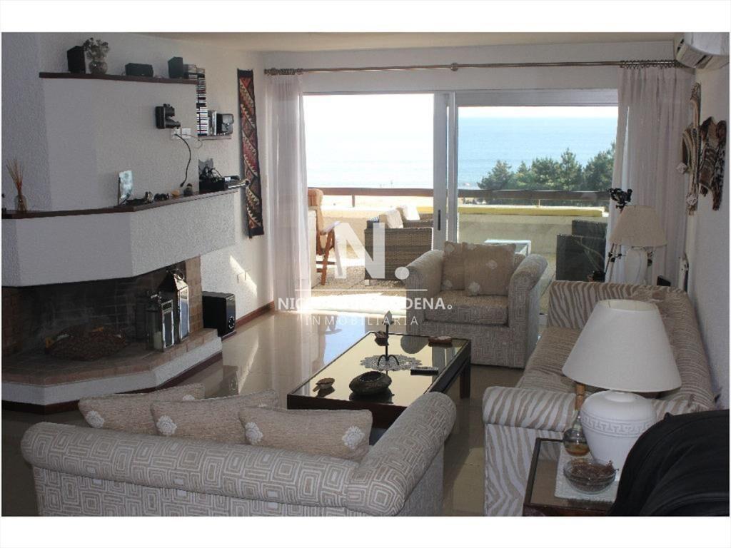 Departamento con agradable vista con 3 en venta