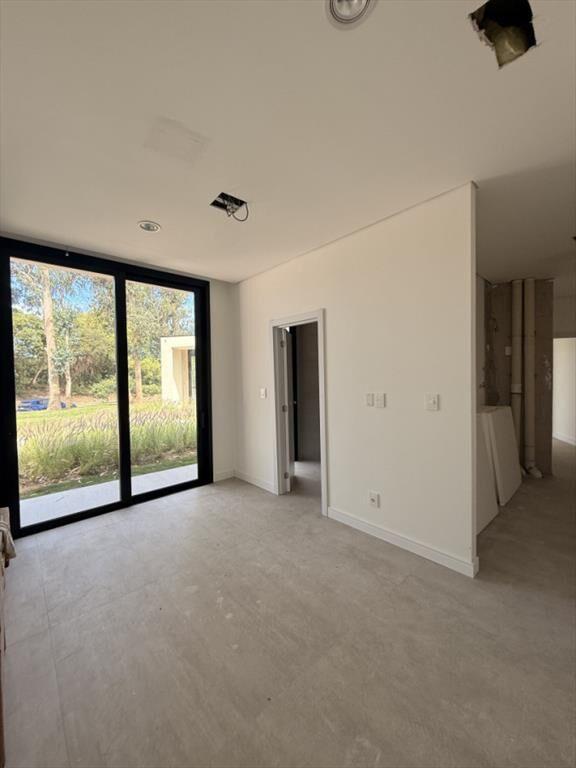 CASA EN VENTA ZONA LUGANO
