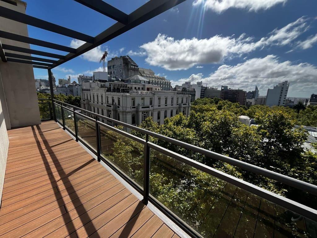 Lujoso Penthouse ubicado en el Centro de Montevideo, !!!