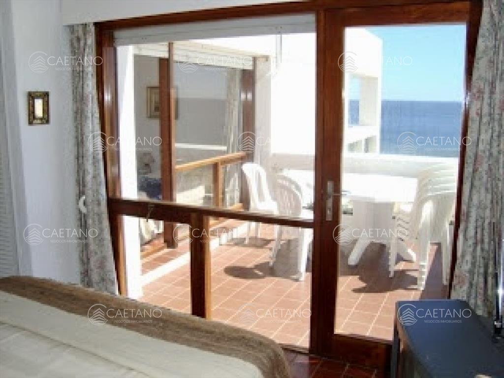 Venta apartamento 2 dormitorios Playa Mansa - del