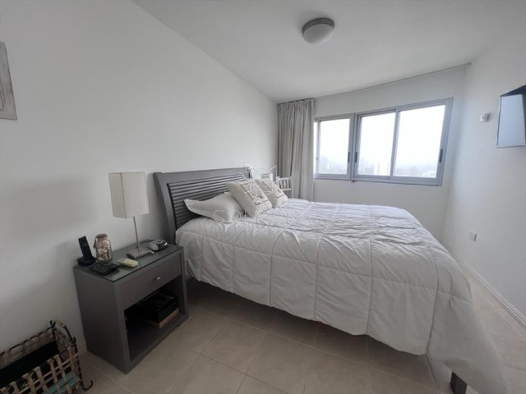 Apartamento Roosevelt - 3 dor, balcon mas terraza