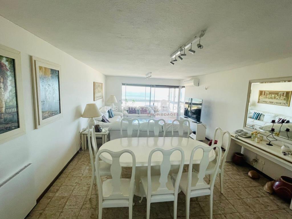 Apartamento en ventaa de 3 dormitorios en Punta