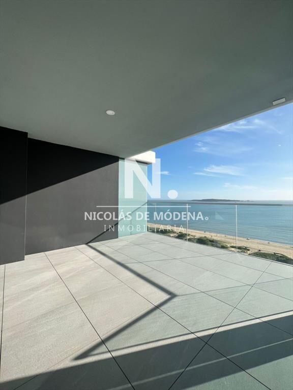 Apartamento en venta de 3 dormitorios en Primera