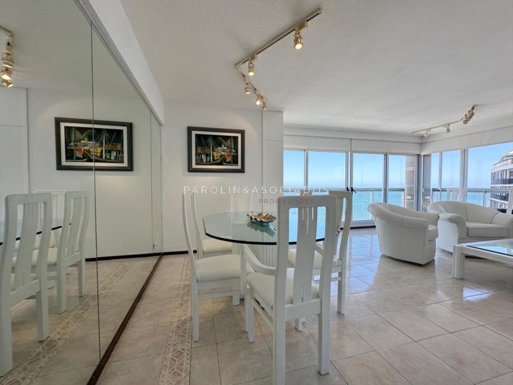 Departamento en venta de 3 Dormitorios en Torre