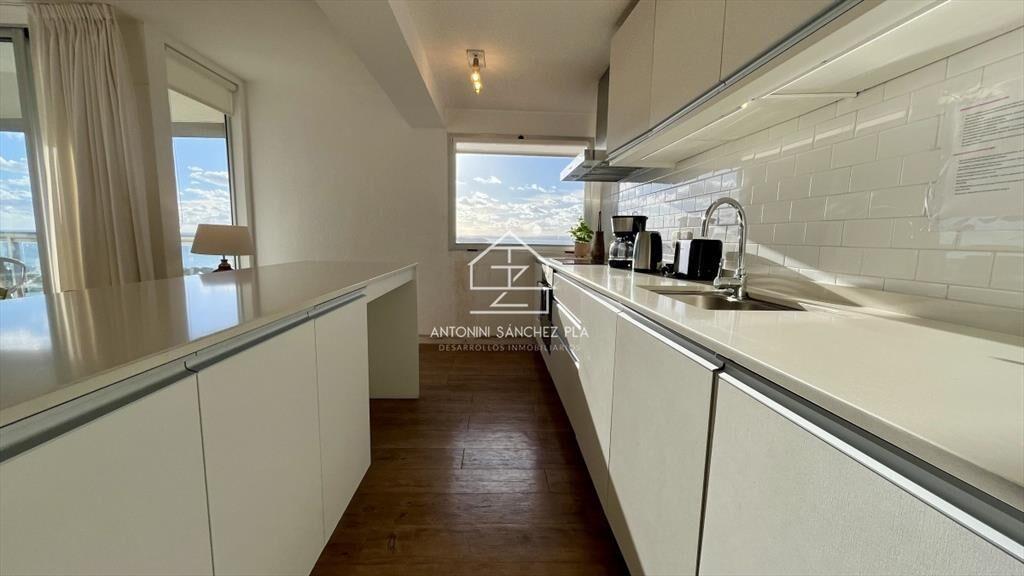Apartamento venta 3 dormitorios 3 baños Punta