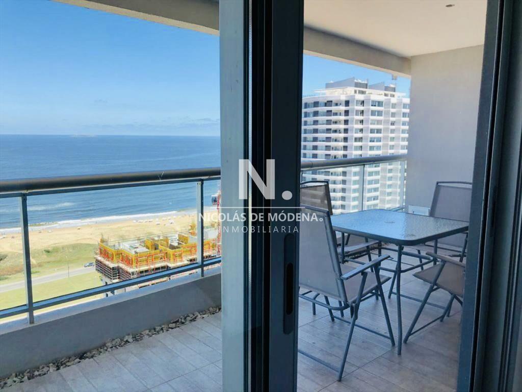 Apartamento de dos dormitorios con parrillero,