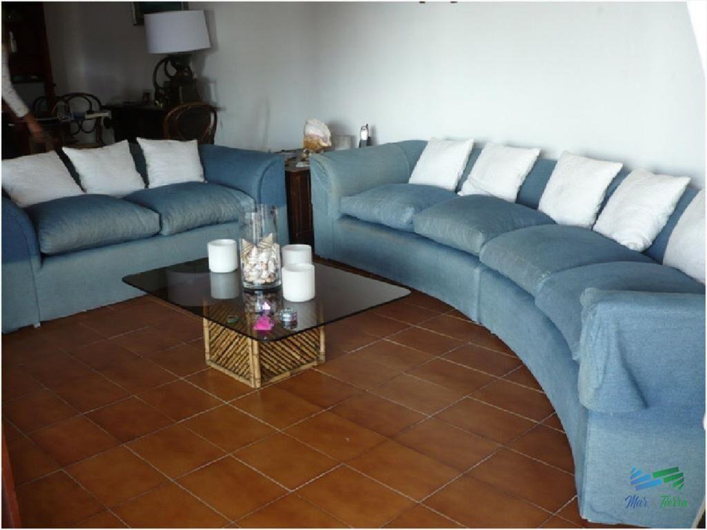 Alquilo apartametno 2 dormitorios con vista al mar en Penin