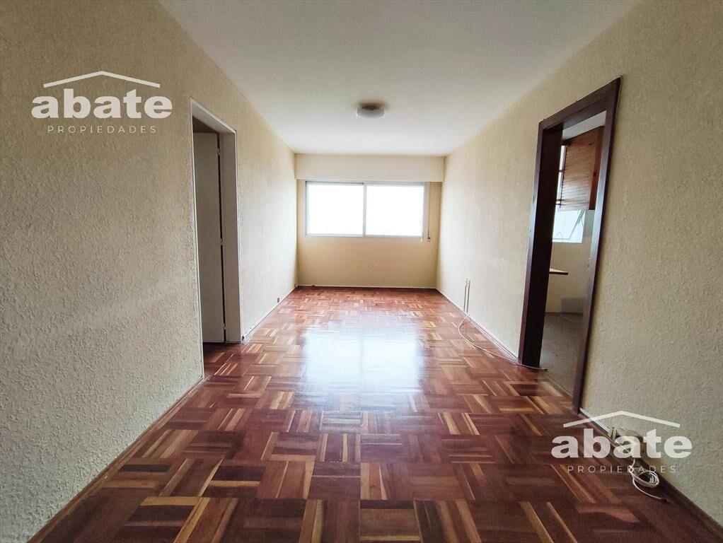 Venta Apartamento de 3 Dormitorios con Hermosa Vista al des