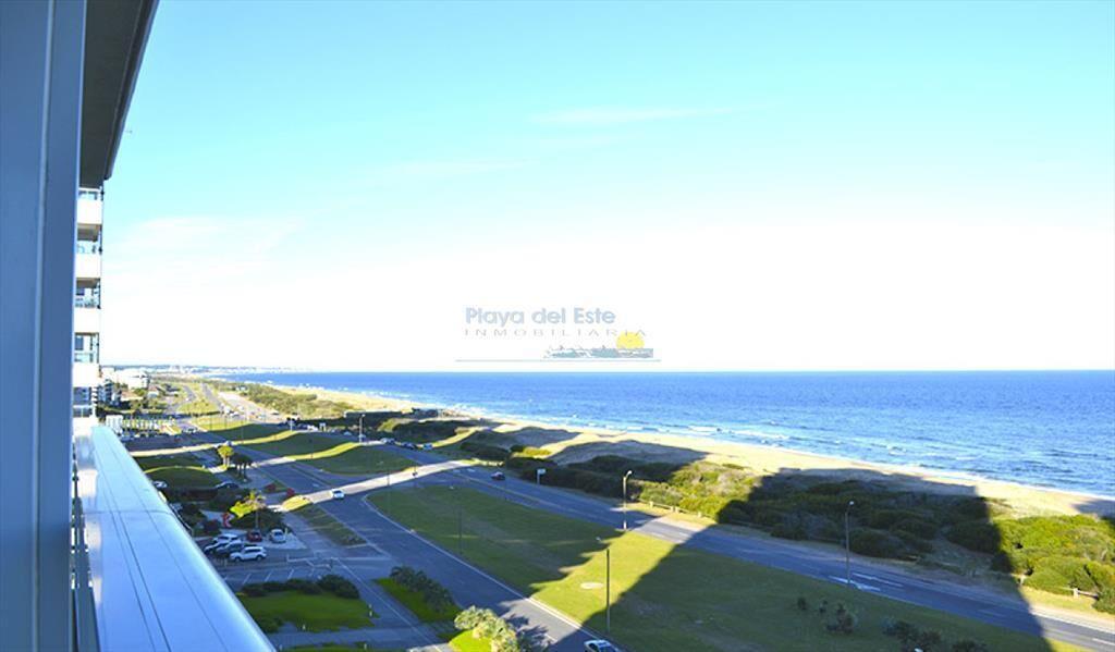 Apartamento de 2 Dormitorios en Torre Le Parc , ,