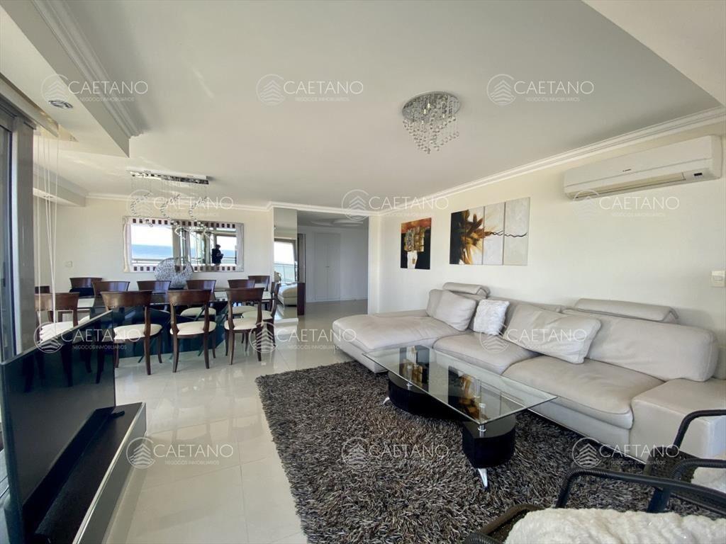 Venta Apartamento 3 dormitorios Imperiale I Punta