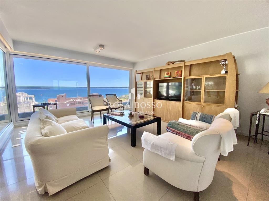 Apartamento Alquiler 2 dormitorios y dependencia