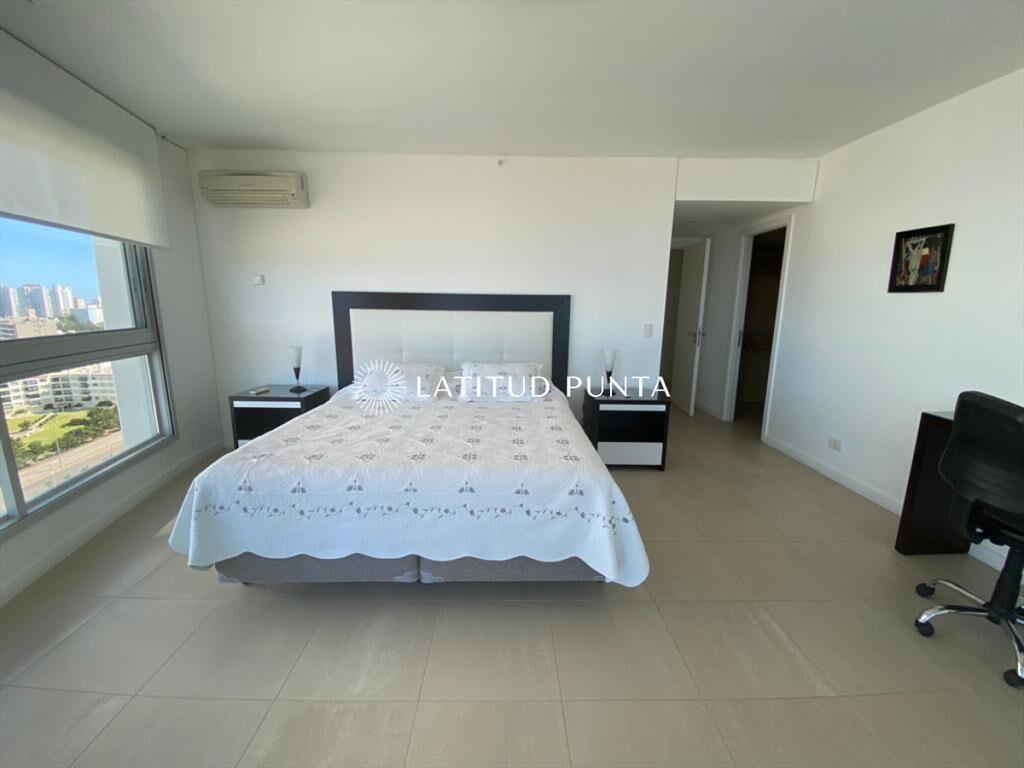 Le Parc, tres suites mas dependencia