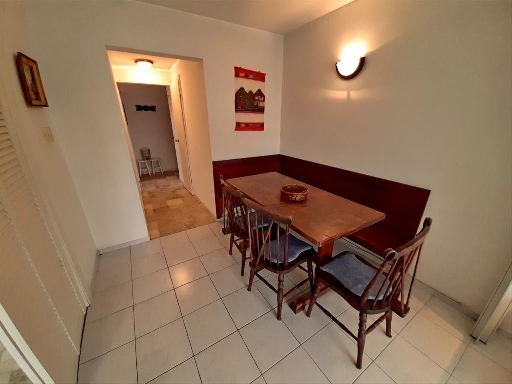 Vendo apartamento de 2 dormitorios y garage. Península, Pu
