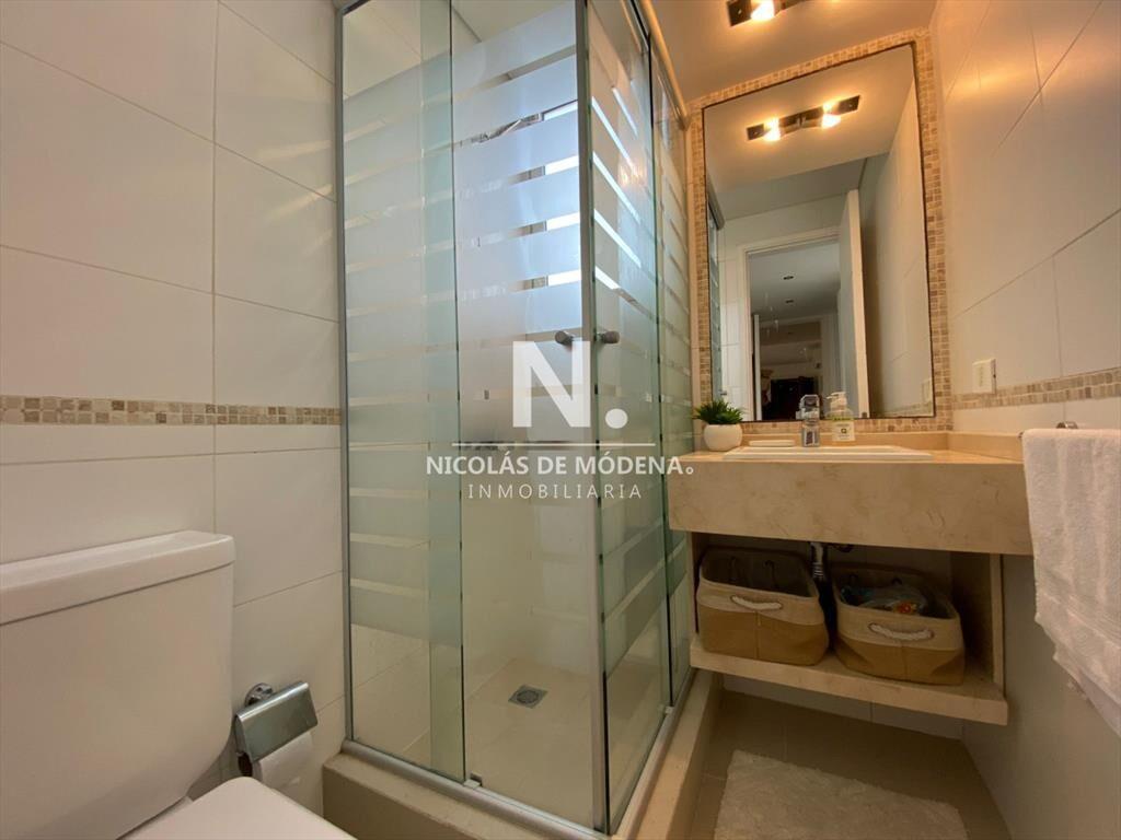 Apartamento de 3 dormitorios 2 baños
